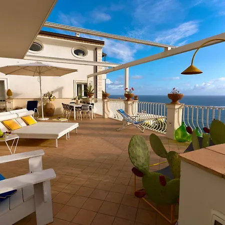 Holiday home Celebrity - Big Terrace On The Sea Praiano